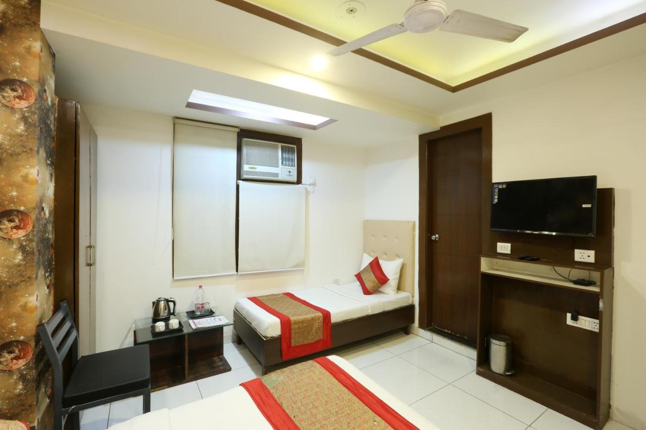 Melfort Bed & Breakfast Új-Delhi Kültér fotó